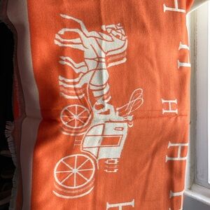 Coach reversible orange & beige pashmina wrap NWOT